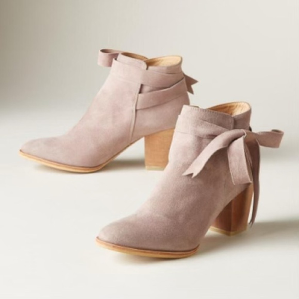 Sundance - Huma Blanco | Pink Cream | Suede Leather Ankle Boots